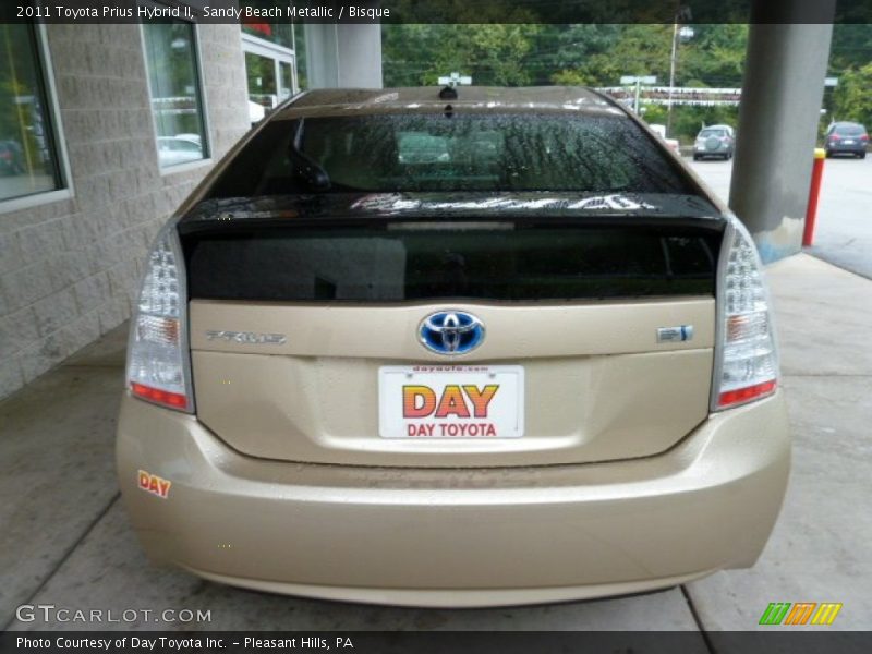 Sandy Beach Metallic / Bisque 2011 Toyota Prius Hybrid II