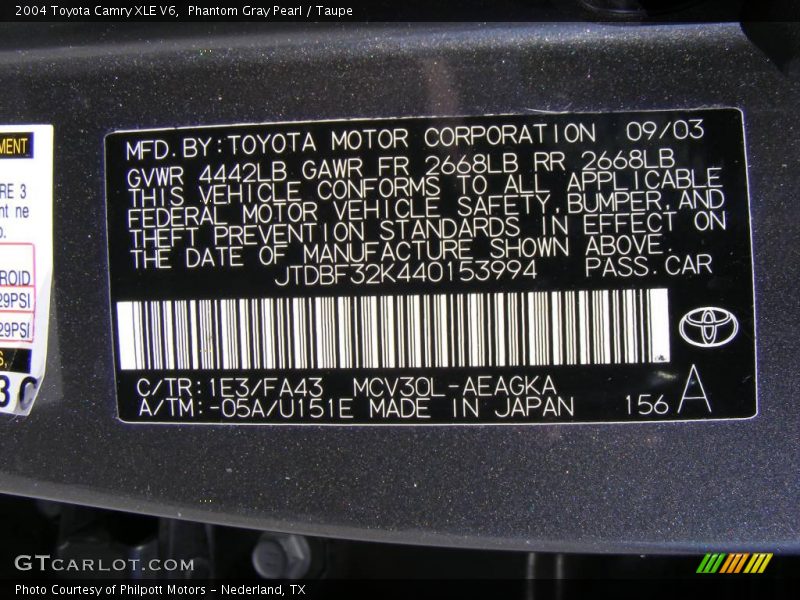 Phantom Gray Pearl / Taupe 2004 Toyota Camry XLE V6