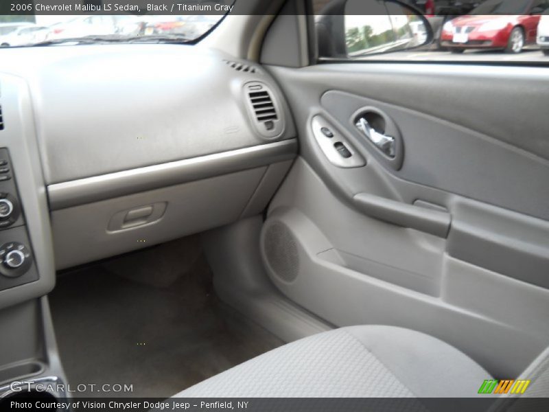 Black / Titanium Gray 2006 Chevrolet Malibu LS Sedan