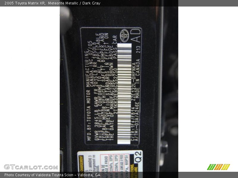Meteorite Metallic / Dark Gray 2005 Toyota Matrix XR