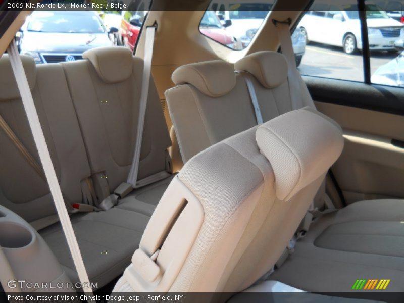 Molten Red / Beige 2009 Kia Rondo LX