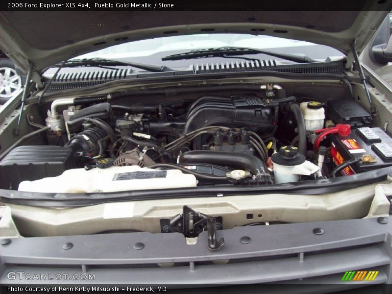 Pueblo Gold Metallic / Stone 2006 Ford Explorer XLS 4x4