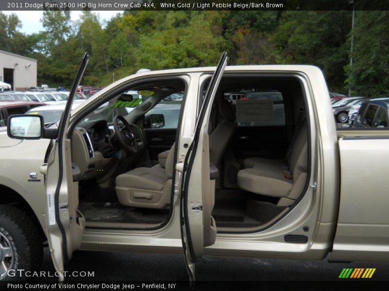 White Gold / Light Pebble Beige/Bark Brown 2011 Dodge Ram 2500 HD Big Horn Crew Cab 4x4