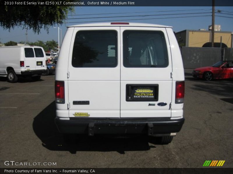 Oxford White / Medium Flint 2010 Ford E Series Van E250 XLT Commericial