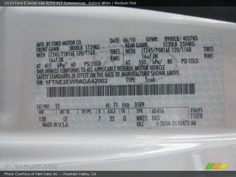 Oxford White / Medium Flint 2010 Ford E Series Van E250 XLT Commericial