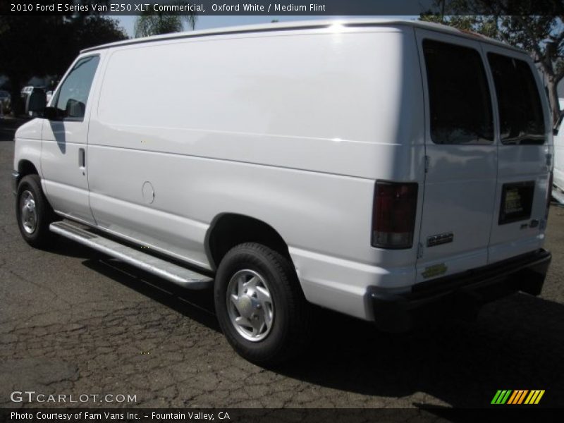 Oxford White / Medium Flint 2010 Ford E Series Van E250 XLT Commericial