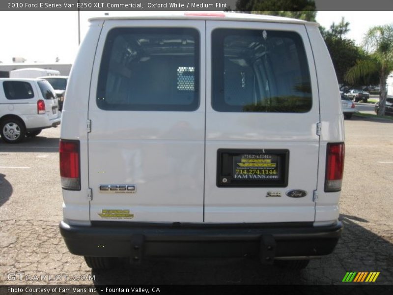 Oxford White / Medium Flint 2010 Ford E Series Van E250 XLT Commericial