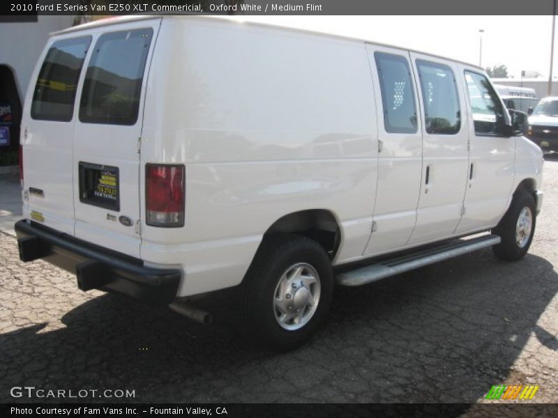 Oxford White / Medium Flint 2010 Ford E Series Van E250 XLT Commericial