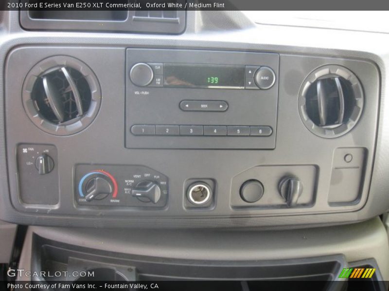 Oxford White / Medium Flint 2010 Ford E Series Van E250 XLT Commericial