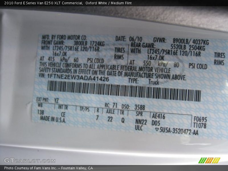 Oxford White / Medium Flint 2010 Ford E Series Van E250 XLT Commericial