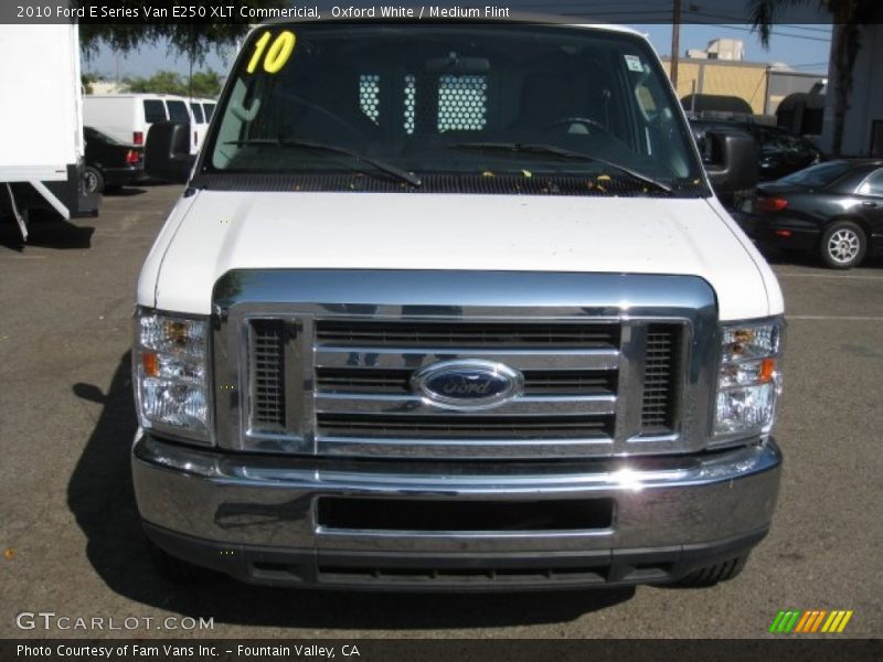 Oxford White / Medium Flint 2010 Ford E Series Van E250 XLT Commericial