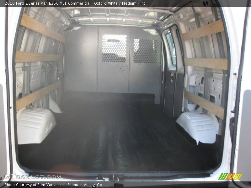 Oxford White / Medium Flint 2010 Ford E Series Van E250 XLT Commericial