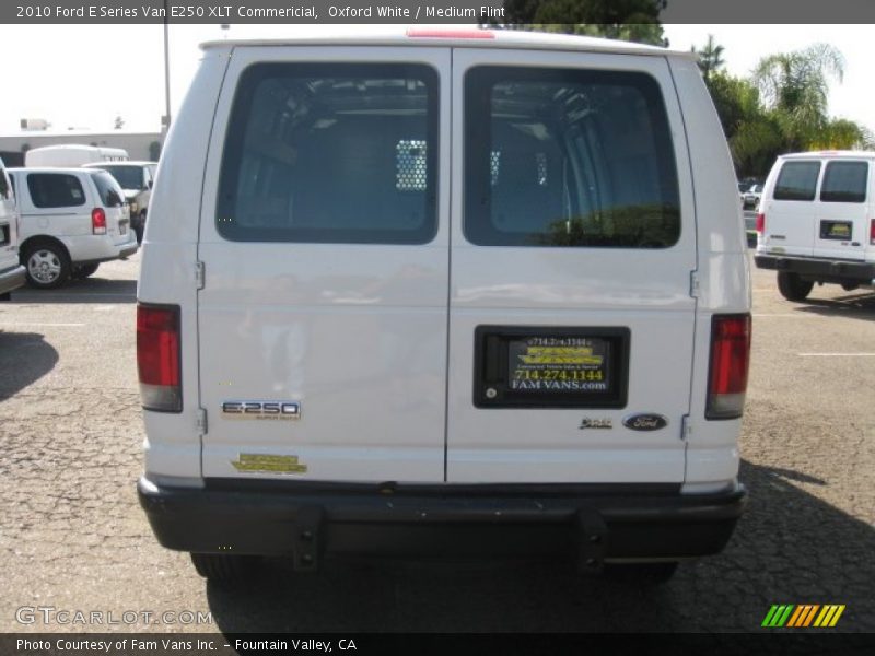 Oxford White / Medium Flint 2010 Ford E Series Van E250 XLT Commericial