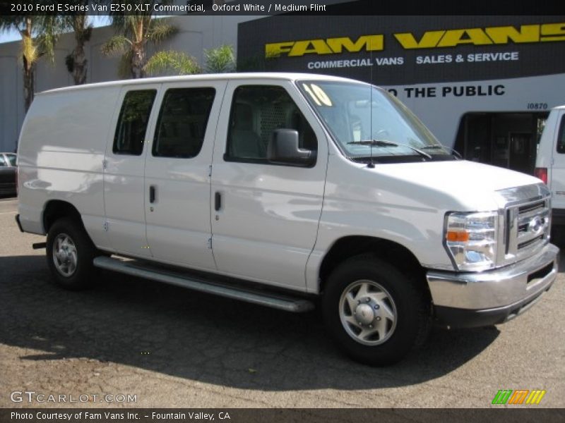 Oxford White / Medium Flint 2010 Ford E Series Van E250 XLT Commericial