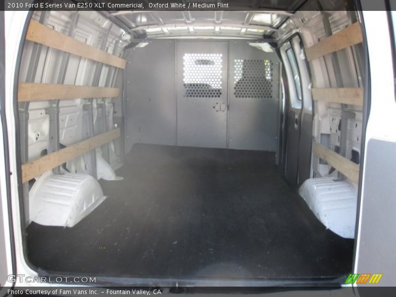 Oxford White / Medium Flint 2010 Ford E Series Van E250 XLT Commericial