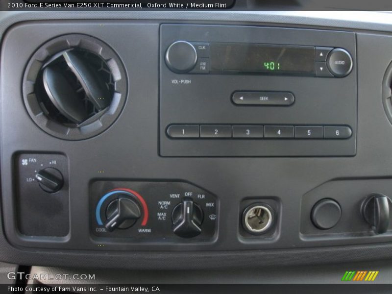 Oxford White / Medium Flint 2010 Ford E Series Van E250 XLT Commericial