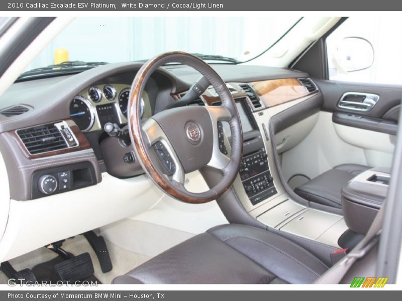 Dashboard of 2010 Escalade ESV Platinum