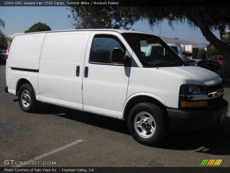 Summit White / Medium Pewter 2004 GMC Savana Van 1500 Cargo