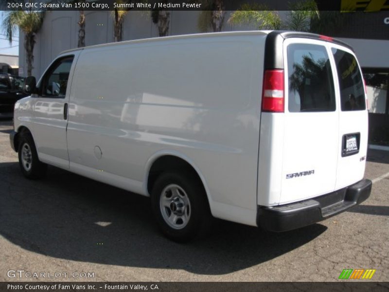 Summit White / Medium Pewter 2004 GMC Savana Van 1500 Cargo