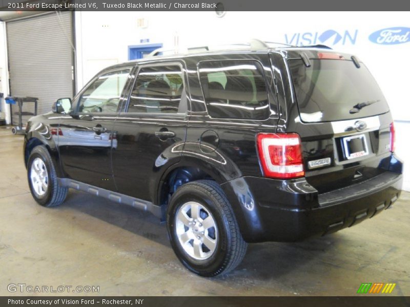 Tuxedo Black Metallic / Charcoal Black 2011 Ford Escape Limited V6