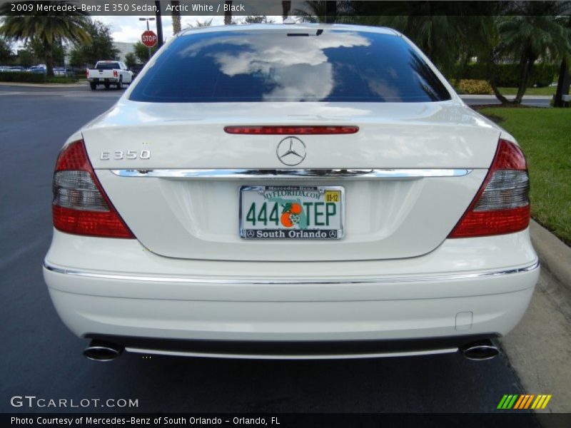 Arctic White / Black 2009 Mercedes-Benz E 350 Sedan