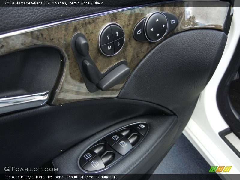 Arctic White / Black 2009 Mercedes-Benz E 350 Sedan