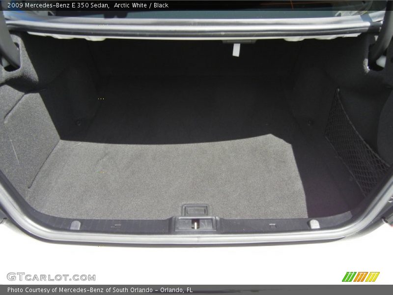 Arctic White / Black 2009 Mercedes-Benz E 350 Sedan