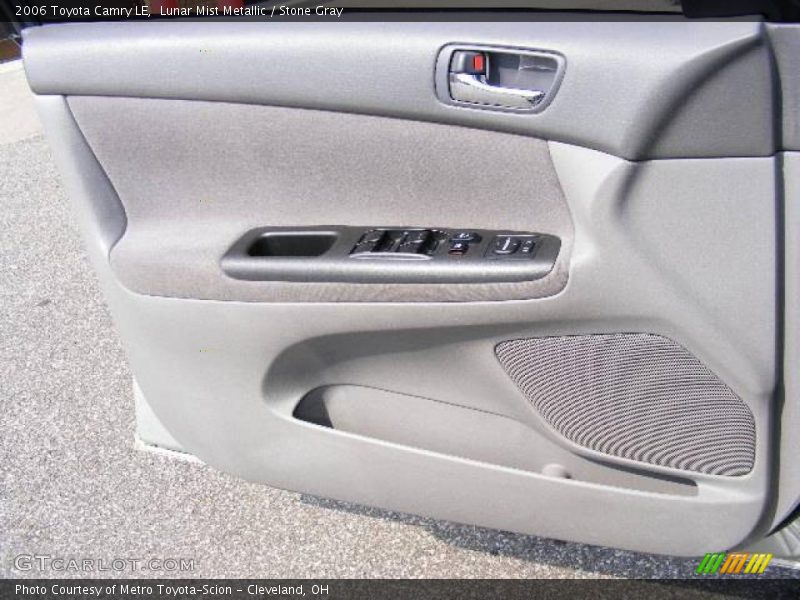 Lunar Mist Metallic / Stone Gray 2006 Toyota Camry LE