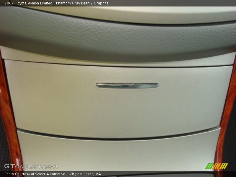 Phantom Gray Pearl / Graphite 2007 Toyota Avalon Limited