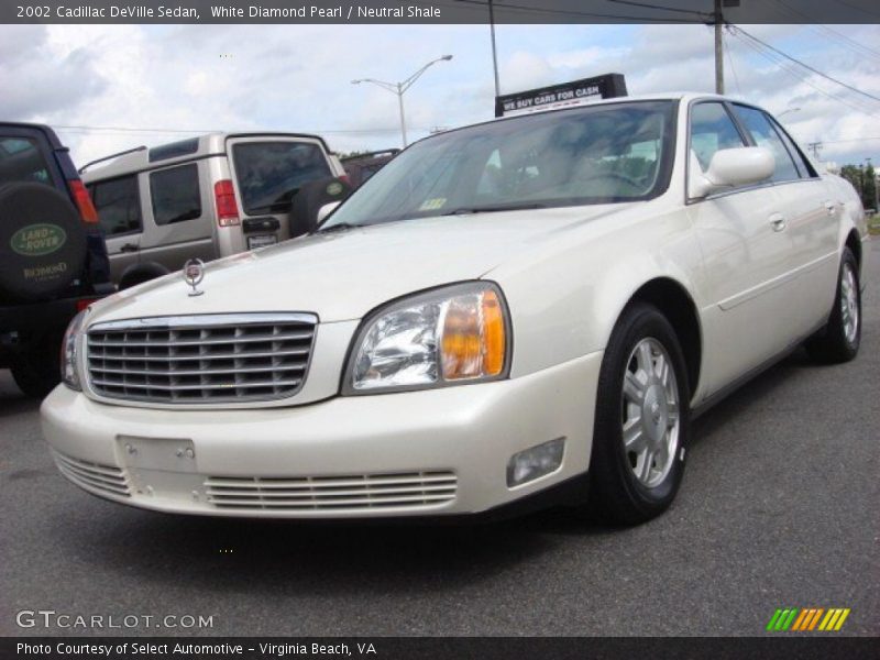 White Diamond Pearl / Neutral Shale 2002 Cadillac DeVille Sedan