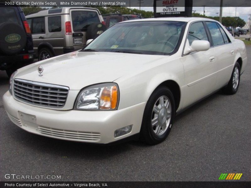White Diamond Pearl / Neutral Shale 2002 Cadillac DeVille Sedan