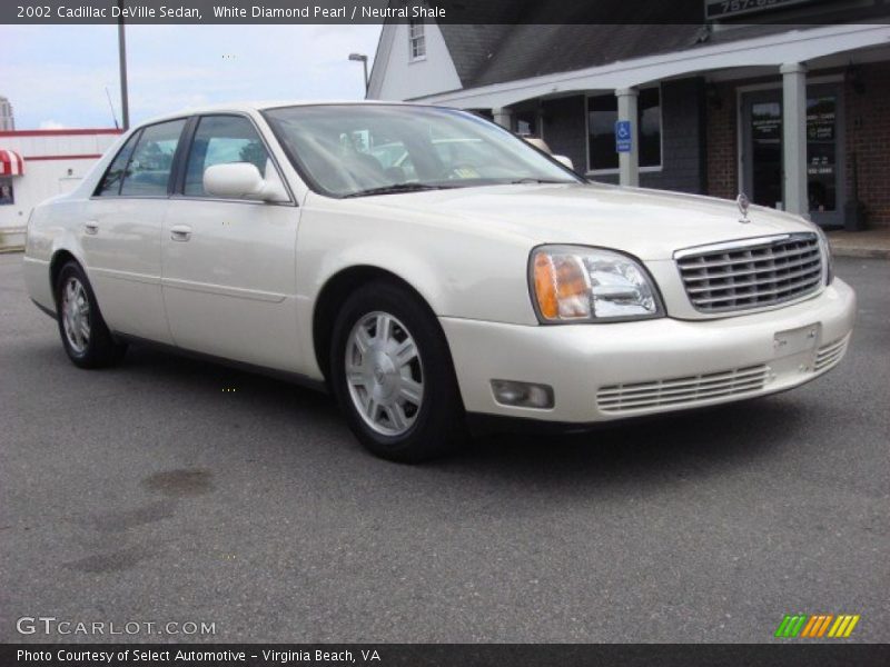 White Diamond Pearl / Neutral Shale 2002 Cadillac DeVille Sedan