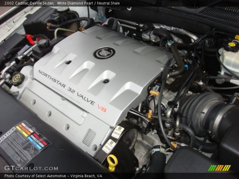 White Diamond Pearl / Neutral Shale 2002 Cadillac DeVille Sedan