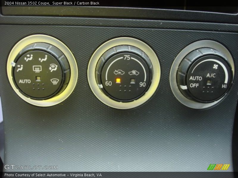 Super Black / Carbon Black 2004 Nissan 350Z Coupe