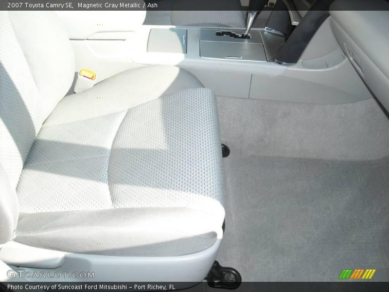 Magnetic Gray Metallic / Ash 2007 Toyota Camry SE