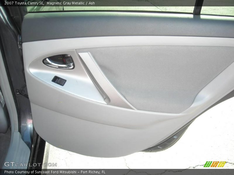 Magnetic Gray Metallic / Ash 2007 Toyota Camry SE