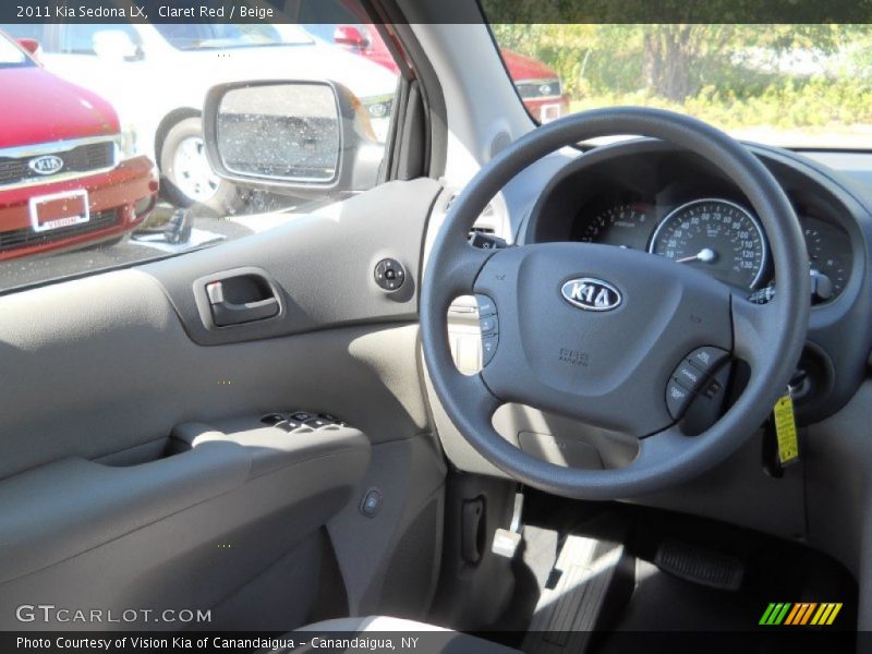 Claret Red / Beige 2011 Kia Sedona LX