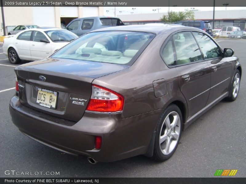 Deep Bronze Metallic / Warm Ivory 2009 Subaru Legacy 2.5i Sedan