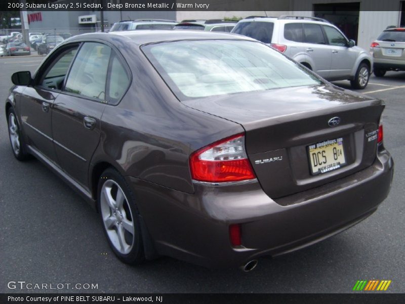 Deep Bronze Metallic / Warm Ivory 2009 Subaru Legacy 2.5i Sedan