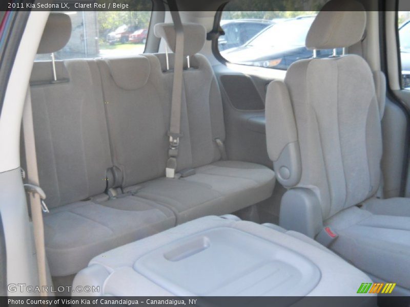 Claret Red / Beige 2011 Kia Sedona LX