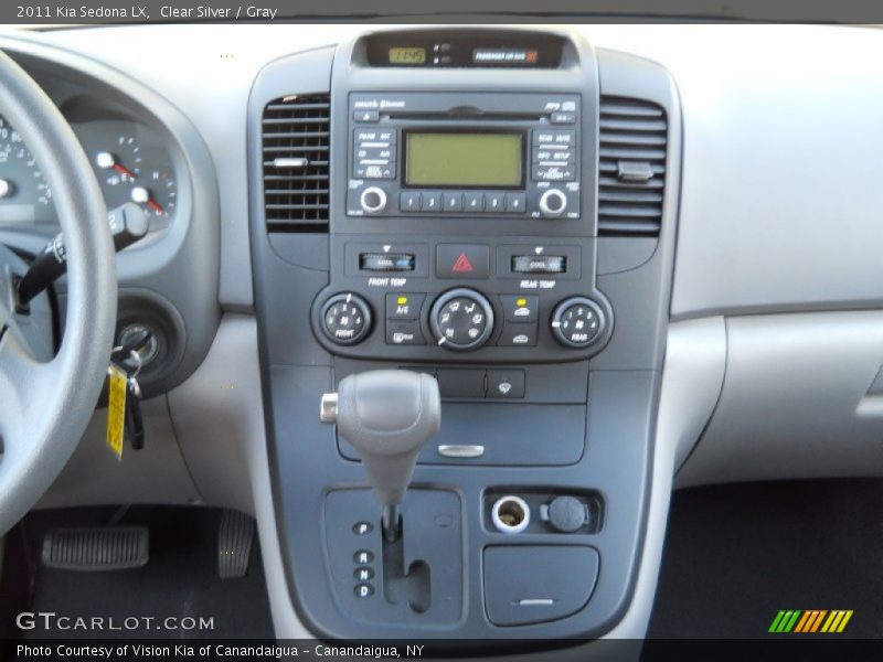 Clear Silver / Gray 2011 Kia Sedona LX