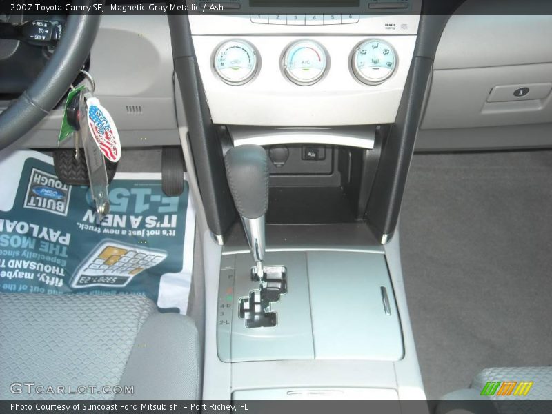 Magnetic Gray Metallic / Ash 2007 Toyota Camry SE