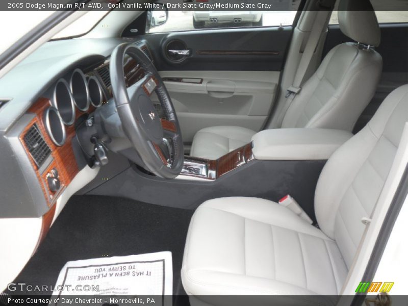  2005 Magnum R/T AWD Dark Slate Gray/Medium Slate Gray Interior