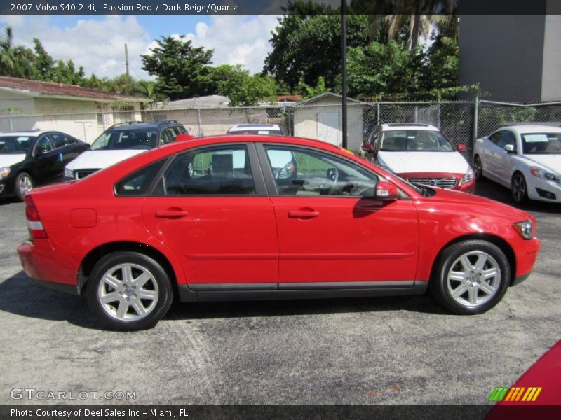 Passion Red / Dark Beige/Quartz 2007 Volvo S40 2.4i
