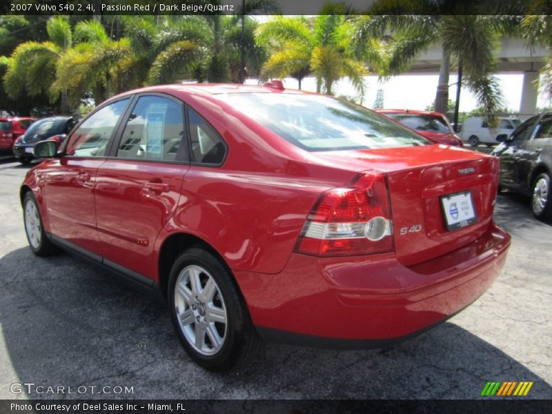 Passion Red / Dark Beige/Quartz 2007 Volvo S40 2.4i