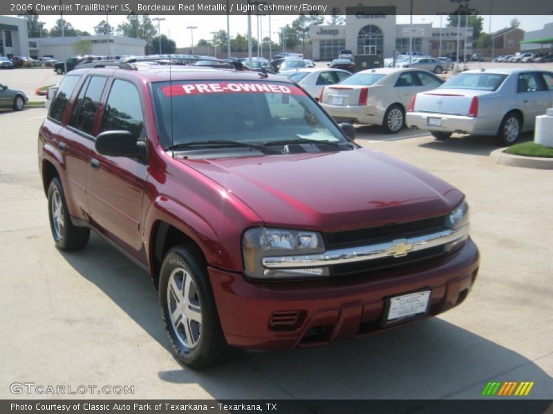 Bordeaux Red Metallic / Light Cashmere/Ebony 2006 Chevrolet TrailBlazer LS