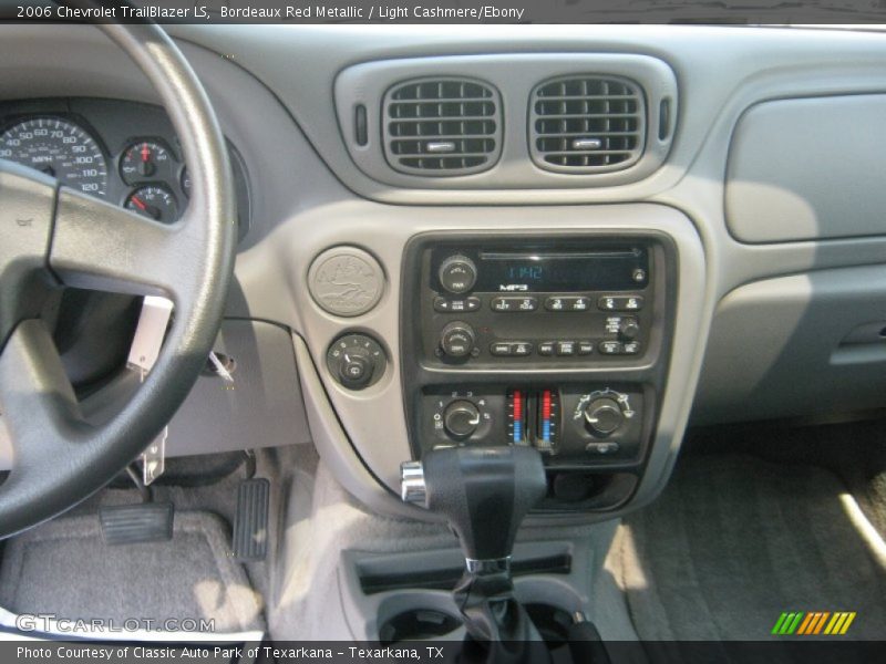 Bordeaux Red Metallic / Light Cashmere/Ebony 2006 Chevrolet TrailBlazer LS