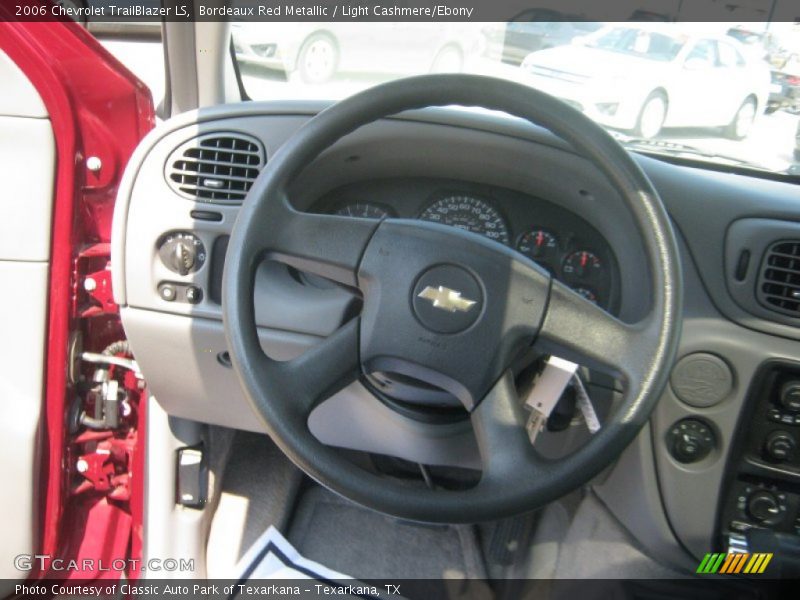 Bordeaux Red Metallic / Light Cashmere/Ebony 2006 Chevrolet TrailBlazer LS