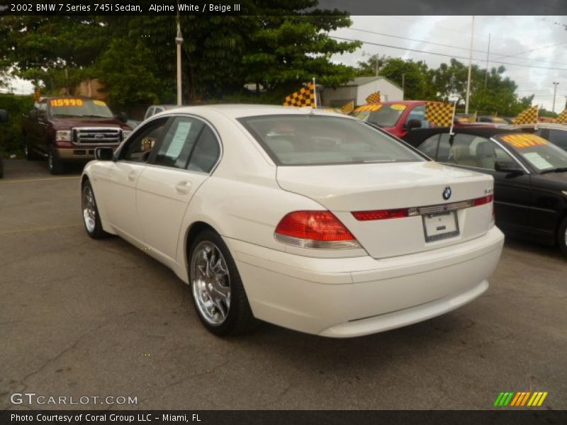 Alpine White / Beige III 2002 BMW 7 Series 745i Sedan
