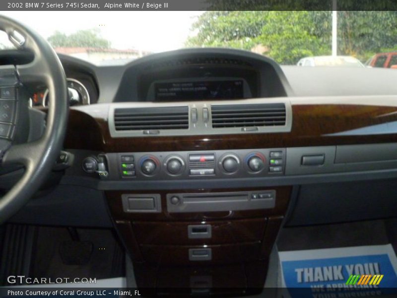 Alpine White / Beige III 2002 BMW 7 Series 745i Sedan